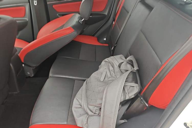 Used BAIC Senova X25 2015 1.5L Automatic Elite Model Left Rear Seat