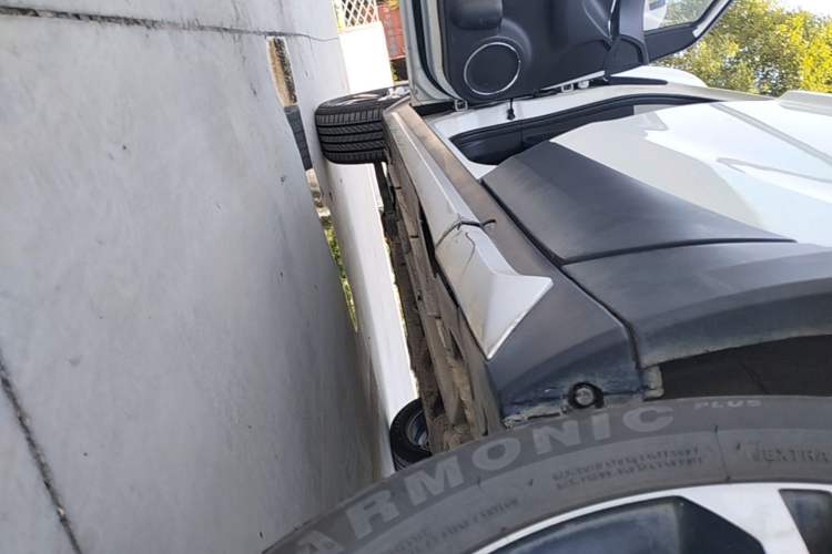 Used BAIC Senova X25 2015 1.5L Manual Elite Edition Left Side Sill