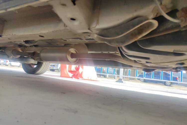 Used BAIC Senova X25 2015 1.5L Manual Elite Edition Left Side Sill