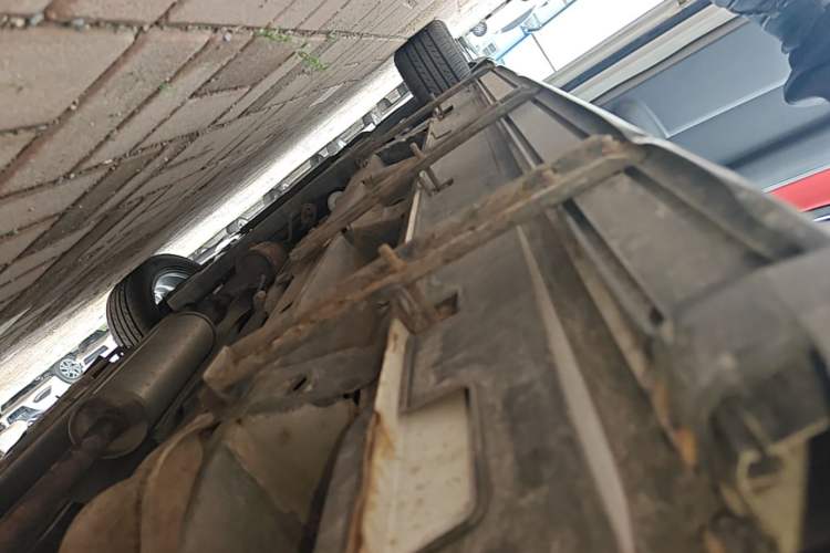Used BAIC Senova X25 2015 1.5L Automatic Elite Model Left Side Sill