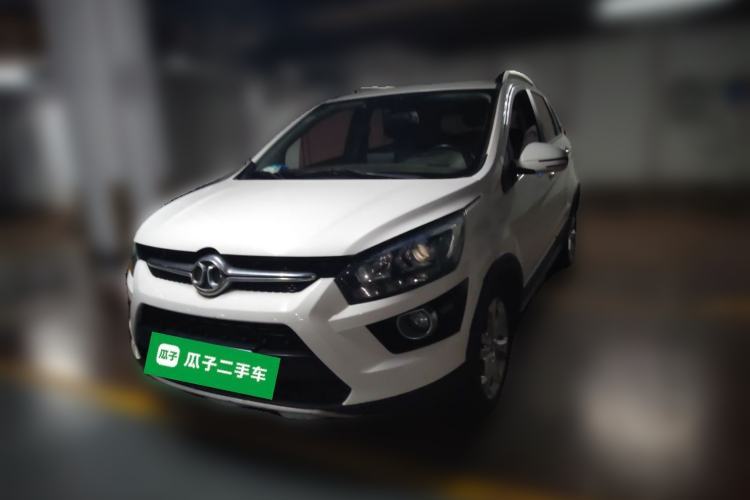 Ojetý BAIC Senova X25 2015 1.5L manual Comfort trim level Guazi used car, China used car export, Used car for sale, Used  cars, Cheapest cars for sale