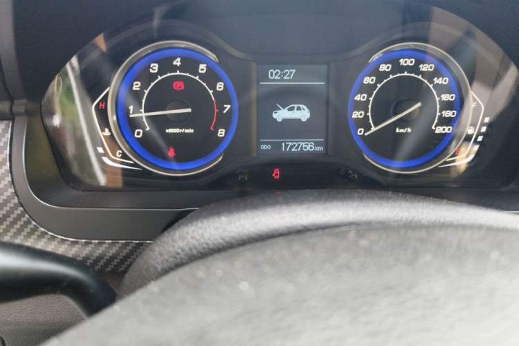 Used BAIC Senova X25 2015 1.5L Manual Elite Edition Odometer Close Up