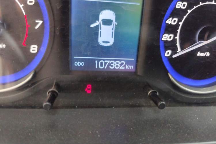 Used BAIC Senova X25 2015 1.5L Automatic Elite Model Odometer Close Up