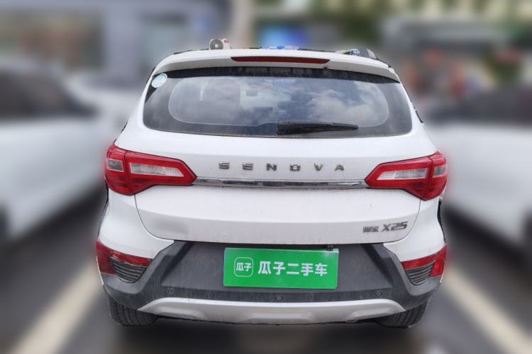 Used BAIC Senova X25 2015 1.5L manual Comfort trim level Rear