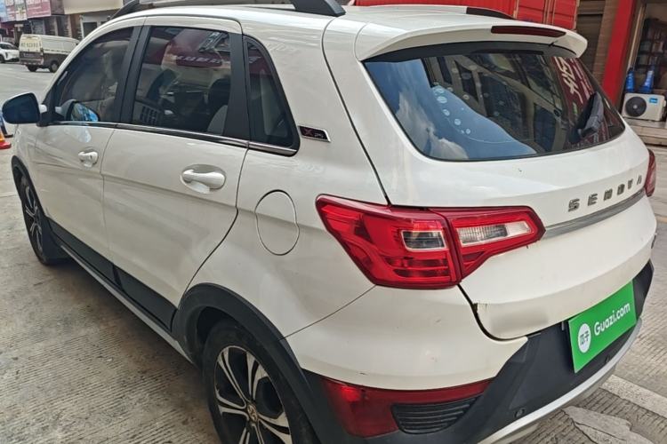 Used BAIC Senova X25 2015 1.5L Manual Elite Edition Rear Left 45 Deg