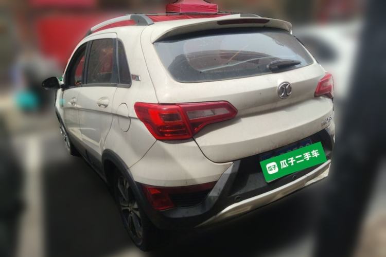 Used BAIC Senova X25 2015 1.5L Manual Elite Edition Rear Left 45 Deg