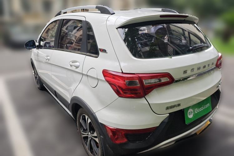Used BAIC Senova X25 2015 1.5L Manual Elite Edition Rear Left 45 Deg