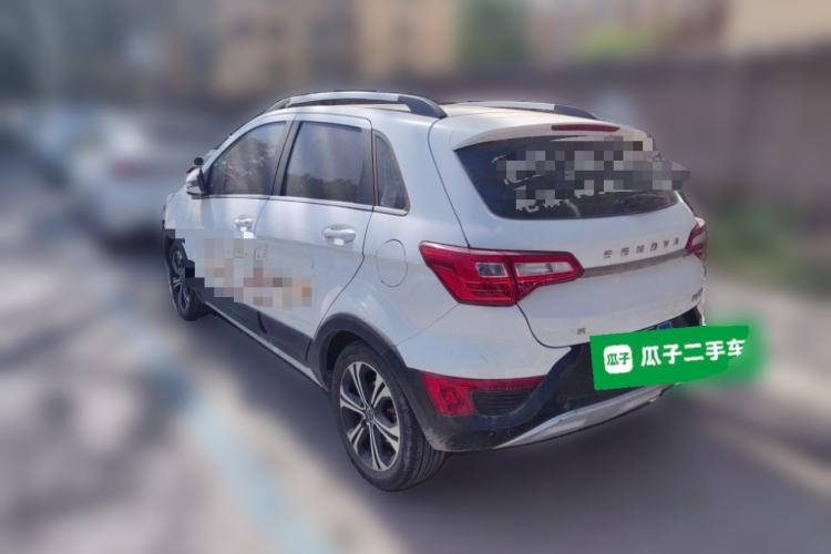 Used BAIC Senova X25 2015 1.5L Manual Elite Edition Rear Left 45 Deg