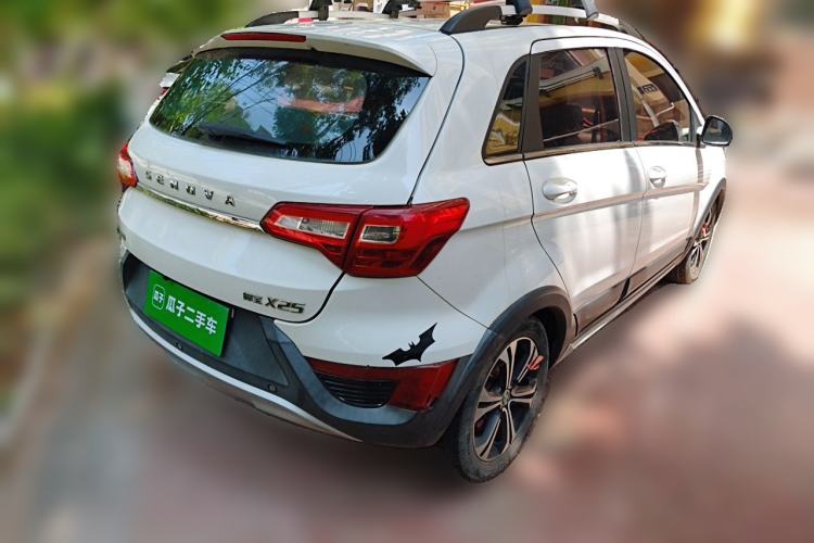 Used BAIC Senova X25 2015 1.5L Manual Elite Edition Rear Right 45 Deg