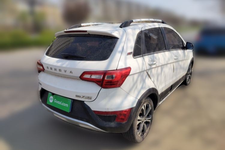 Used BAIC Senova X25 2015 1.5L Manual Elite Edition Rear Right 45 Deg
