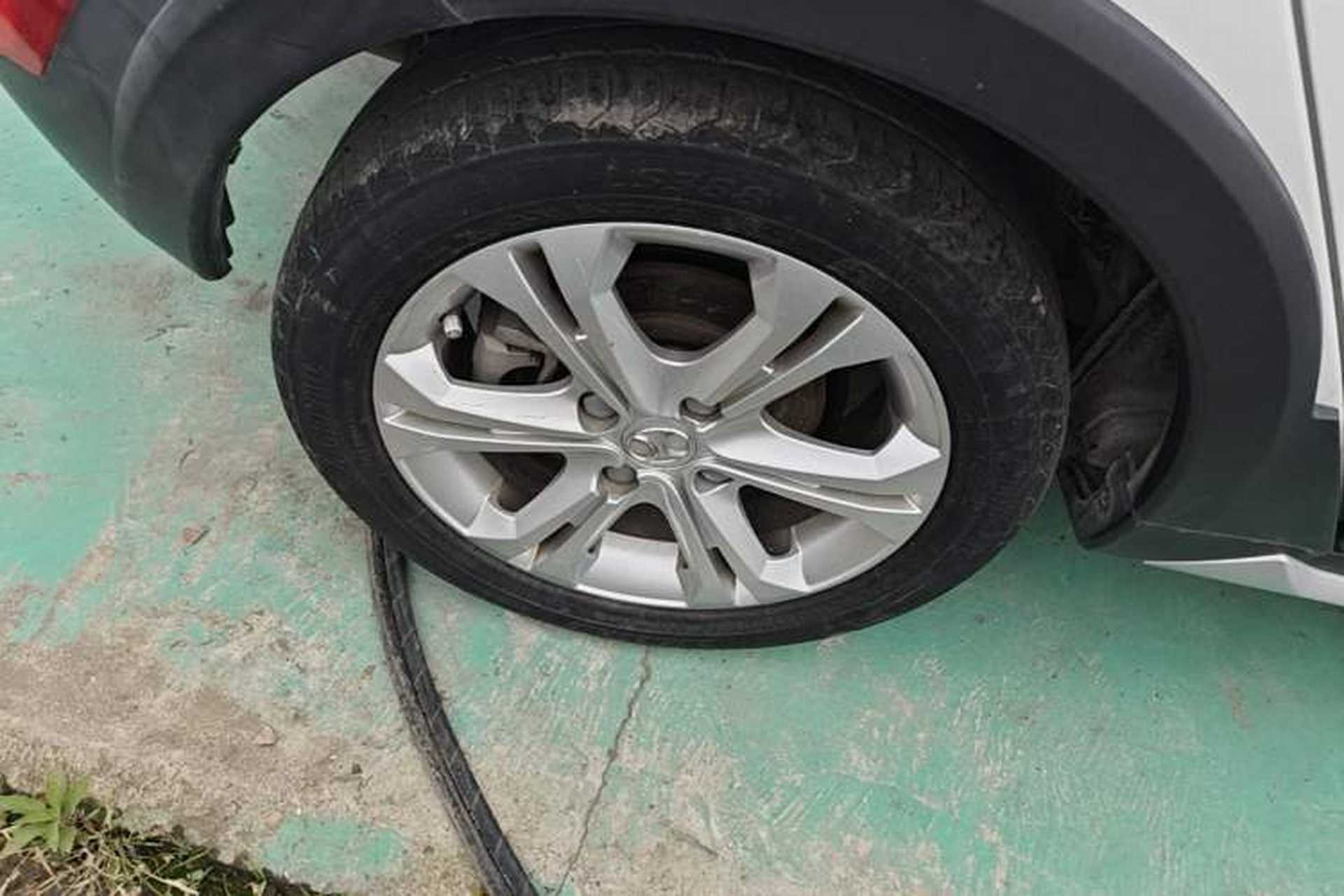 Used BAIC Senova X25 2015 1.5L manual Comfort trim level Right Rear Wheel Hub
