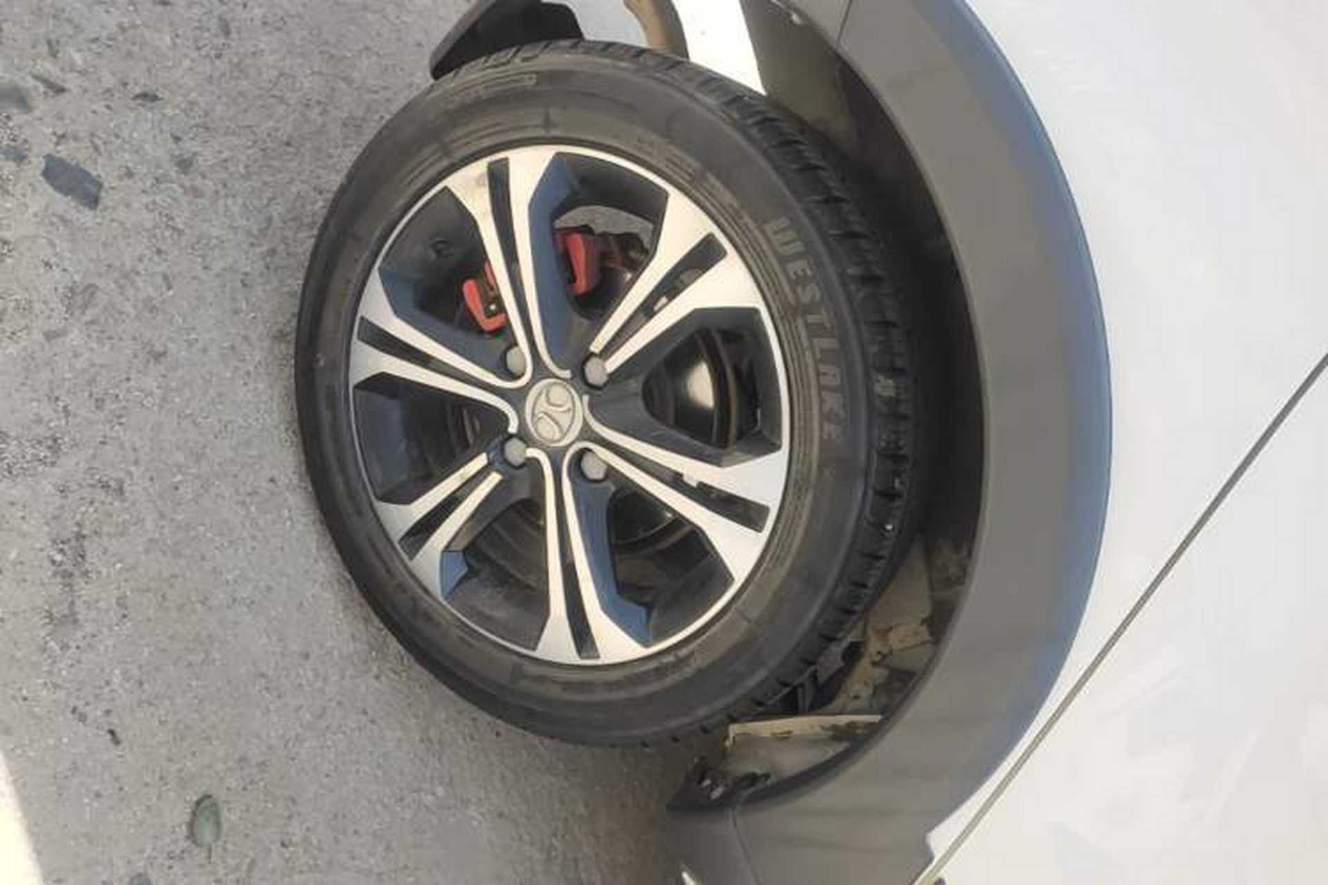 Used BAIC Senova X25 2015 1.5L Automatic Elite Model Right Rear Wheel Hub