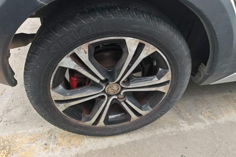 Used BAIC Senova X25 2015 1.5L Automatic Elite Model Right Rear Wheel Hub