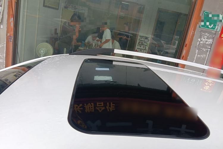 Used BAIC Senova X25 2015 1.5L Automatic Elite Model Roof