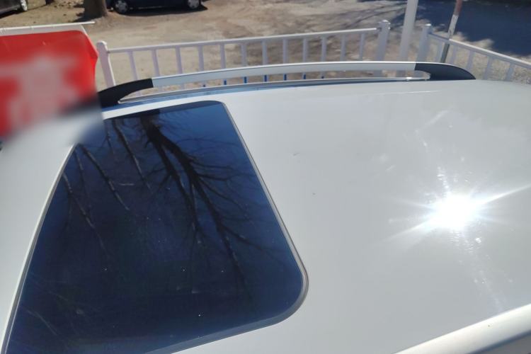 Used BAIC Senova X25 2015 1.5L Manual Elite Edition Roof