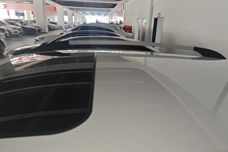 Used BAIC Senova X25 2015 1.5L Manual Elite Edition Roof