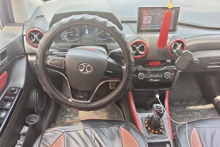 Used BAIC Senova X25 2015 1.5L Manual Elite Edition Steering Wheel