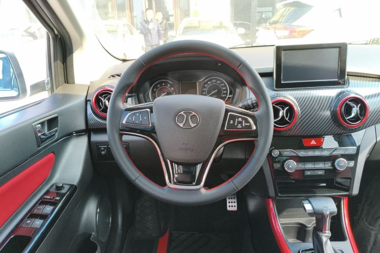 Used BAIC Senova X25 2015 1.5L Automatic Elite Model Steering Wheel