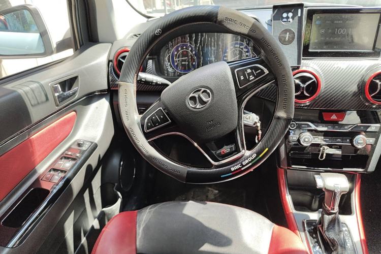 Used BAIC Senova X25 2015 1.5L Automatic Elite Model Steering Wheel