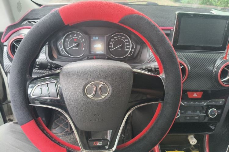 Used BAIC Senova X25 2015 1.5L Manual Elite Edition Steering Wheel