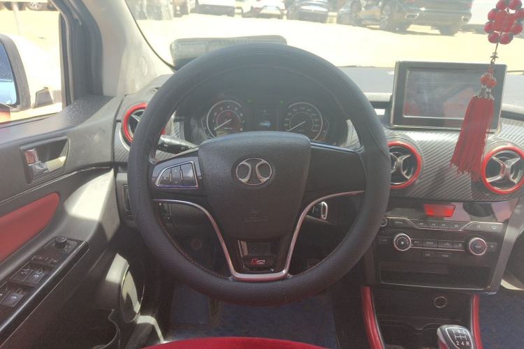 Used BAIC Senova X25 2015 1.5L Manual Elite Edition Steering Wheel
