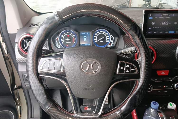 Used BAIC Senova X25 2015 1.5L Automatic Elite Model Steering Wheel