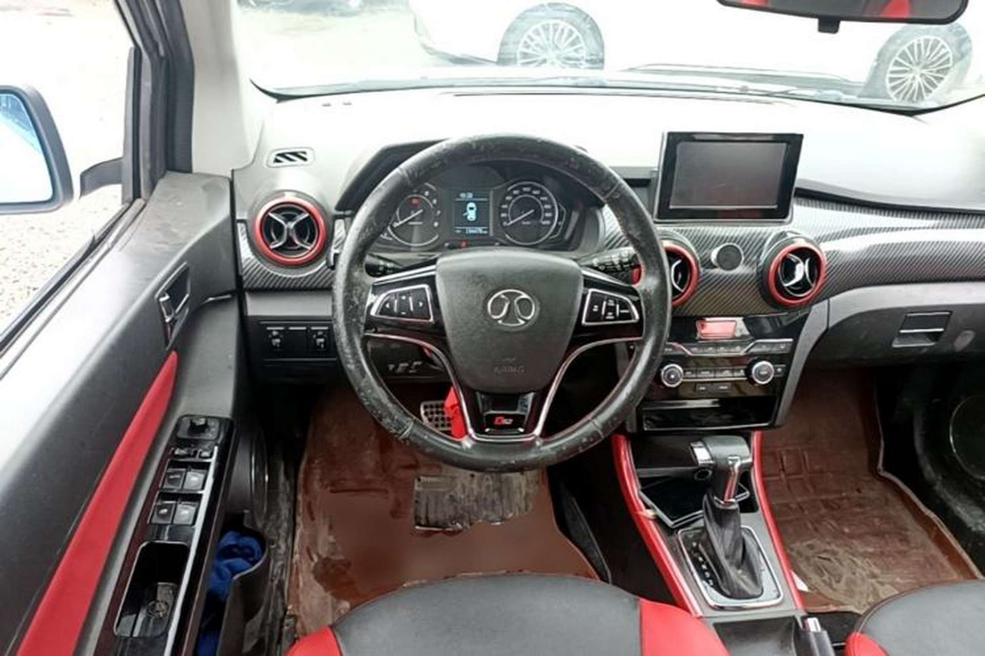 Used BAIC Senova X25 2015 1.5L Automatic Elite Model Steering Wheel