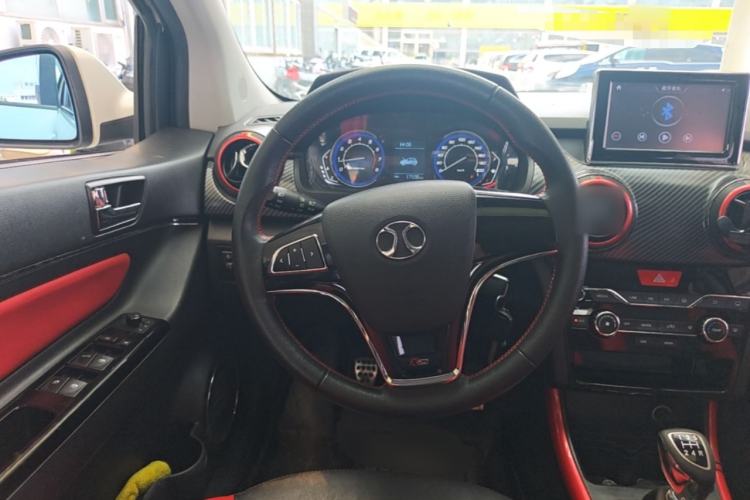 Used BAIC Senova X25 2015 1.5L Manual Elite Edition Steering Wheel