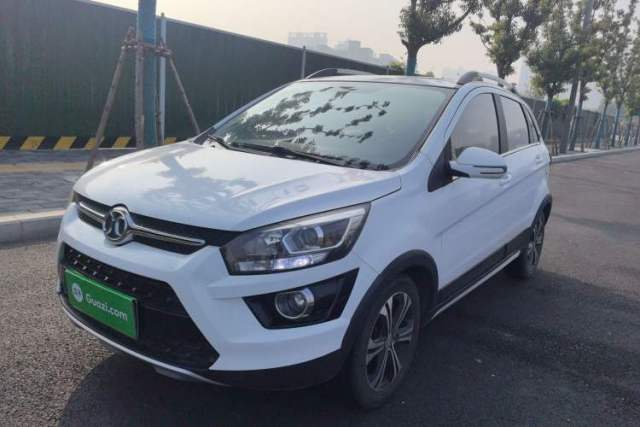 Used BAIC Senova X25 2015 1.5L Automatic Elite Model