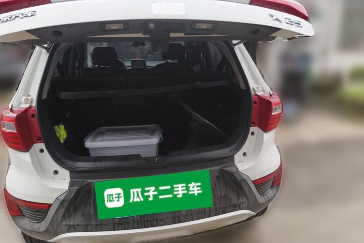 Used BAIC Senova X25 2015 1.5L Manual Elite Edition Trunk