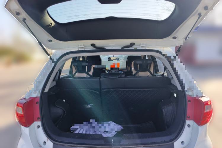 Used BAIC Senova X25 2015 1.5L Manual Elite Edition Trunk