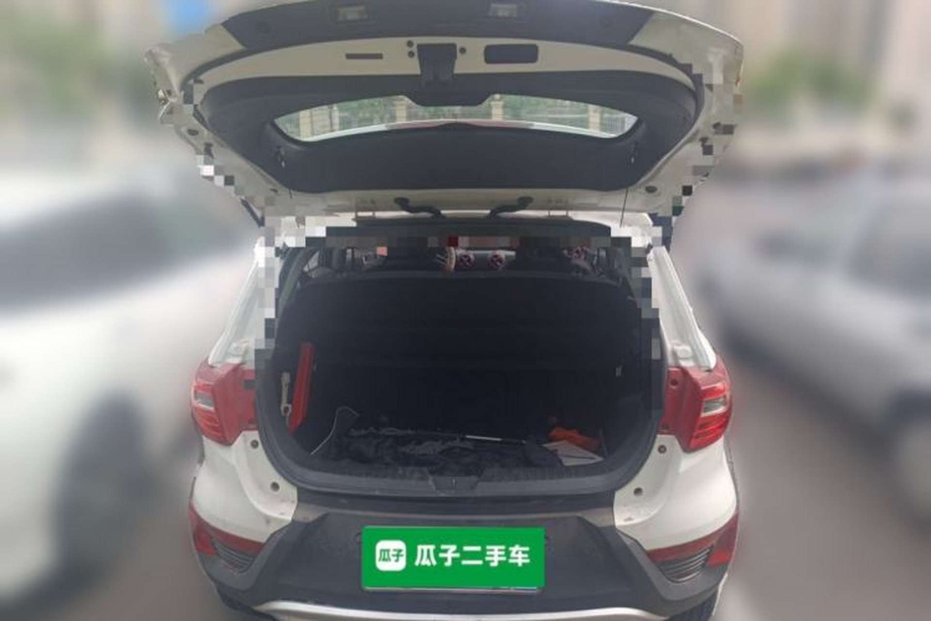 Used BAIC Senova X25 2015 1.5L manual Comfort trim level Trunk