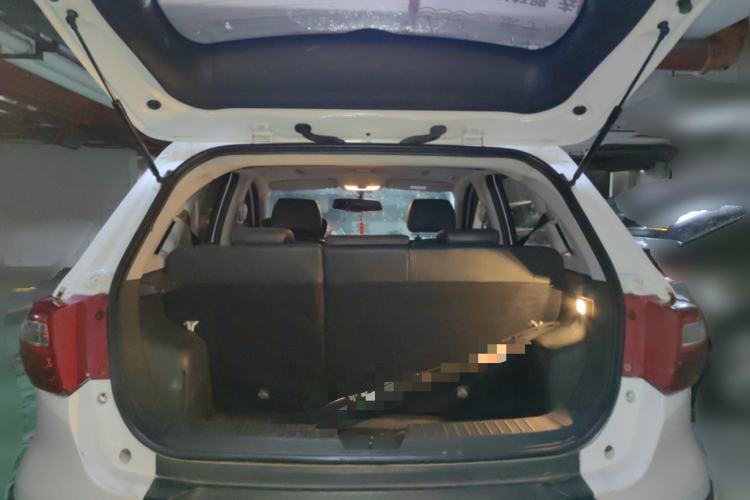 Used BAIC Senova X25 2015 1.5L Manual Elite Edition Trunk