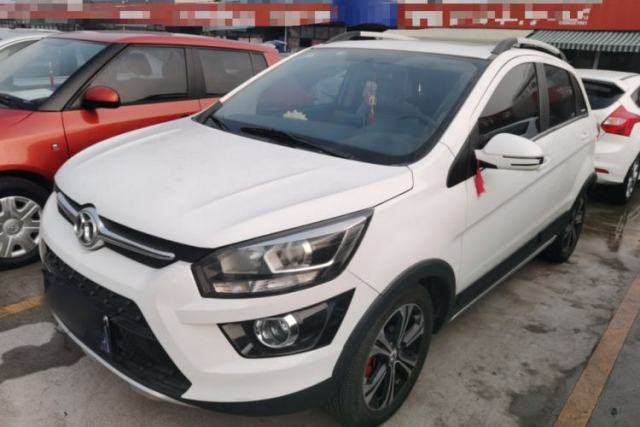 Used BAIC Senova X25 2015 1.5L Automatic Elite Model