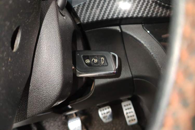 Used BAIC Senova X25 2015 1.5L Manual Elite Edition Vehicle Key