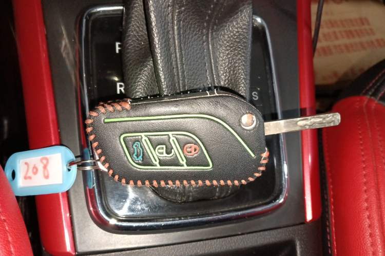 Used BAIC Senova X25 2015 1.5L automatic luxury version Vehicle Key