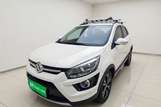 Używany BAIC Senova X25 2015 1.5L Manual Elite Edition