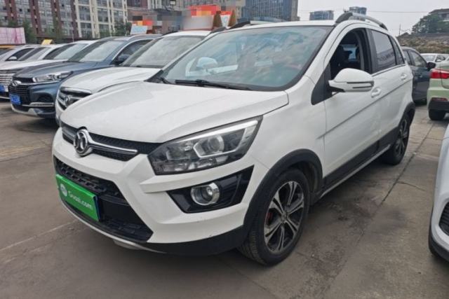 Used BAIC Senova X25 2015 1.5L Automatic Elite Model