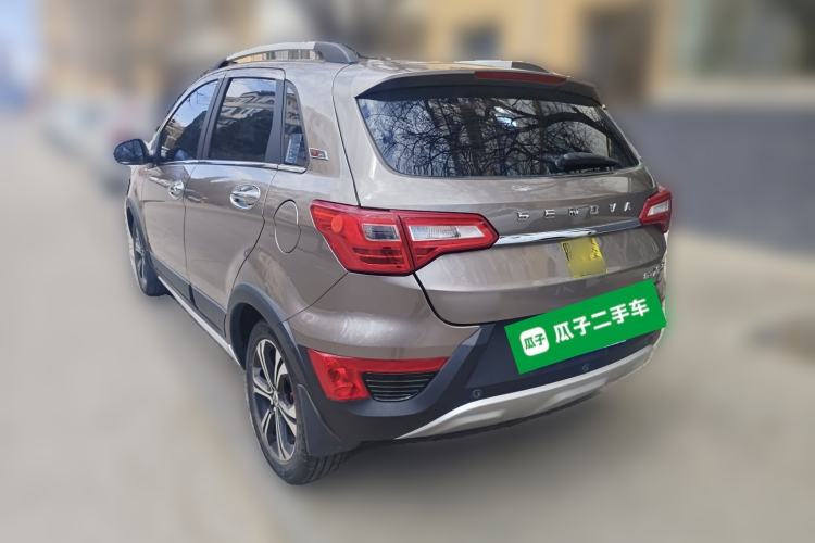 Used BAIC Senova X25 2015 1.5L Manual Elite Edition Rear Left 45 Deg