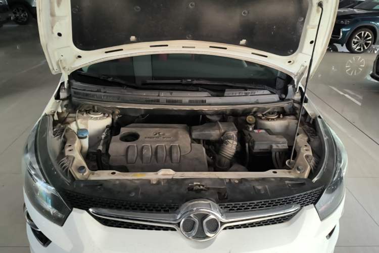 Used BAIC Senova X25 2017 1.5L Automatic Elite Navigation Edition Engine Bay