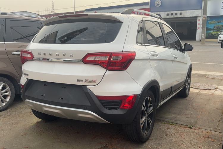 Used BAIC Senova X25 2017 1.5L Automatic Elite Navigation Edition Exterior 3