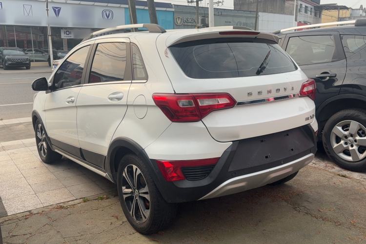 Used BAIC Senova X25 2017 1.5L Automatic Elite Navigation Edition Exterior 5