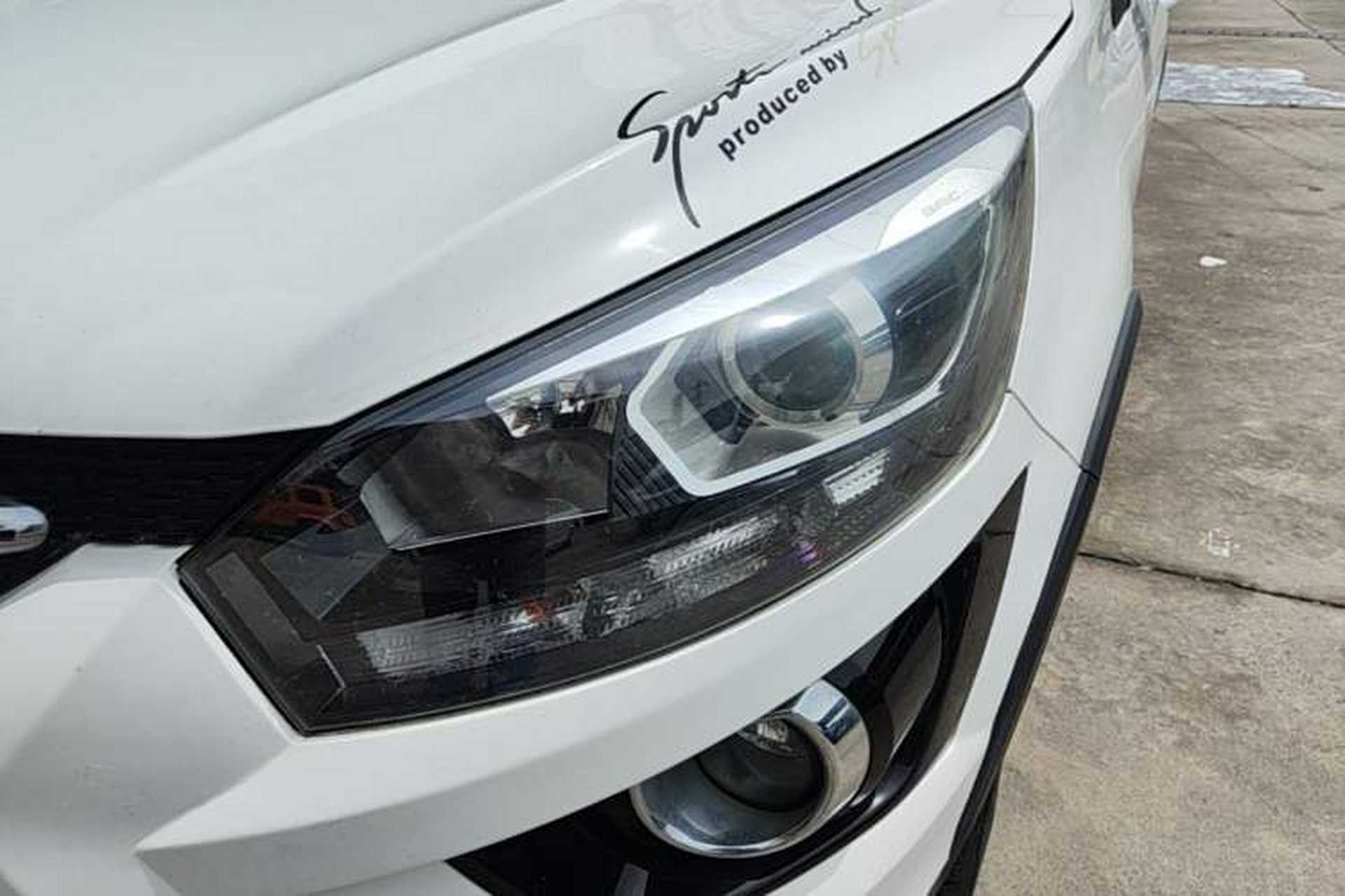 Used BAIC Senova X25 2017 1.5L Automatic Elite Navigation Edition Left Front Headlight