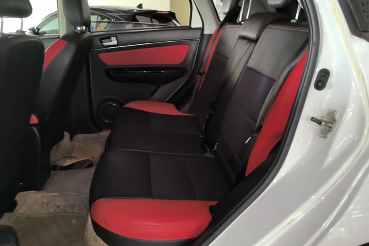 Used BAIC Senova X25 2017 1.5L Automatic Elite Navigation Edition Left Rear Seat