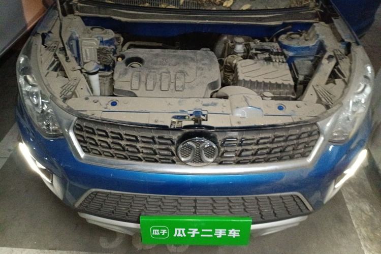 Used BAIC Senova X35 2016 1.5L Manual Luxury Edition Engine Bay