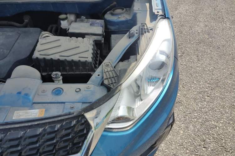 Used BAIC Senova X35 2016 1.5L Automatic Luxury Edition Engine Bay Left