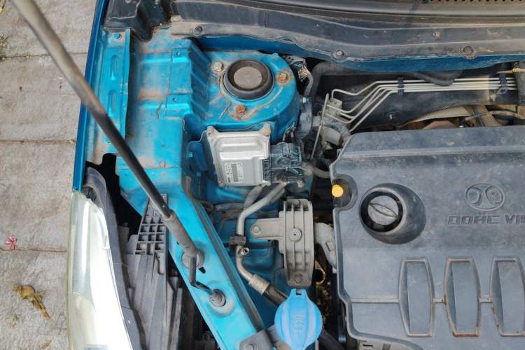 Used BAIC Senova X35 2016 1.5L Automatic Luxury Edition Engine Bay Right