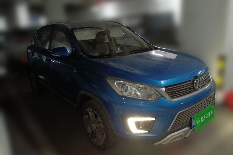 Used BAIC Senova X35 2016 1.5L Manual Luxury Edition Exterior 2