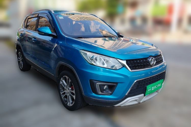 Used BAIC Senova X35 2016 1.5L Automatic Luxury Edition Front Right 45 Deg