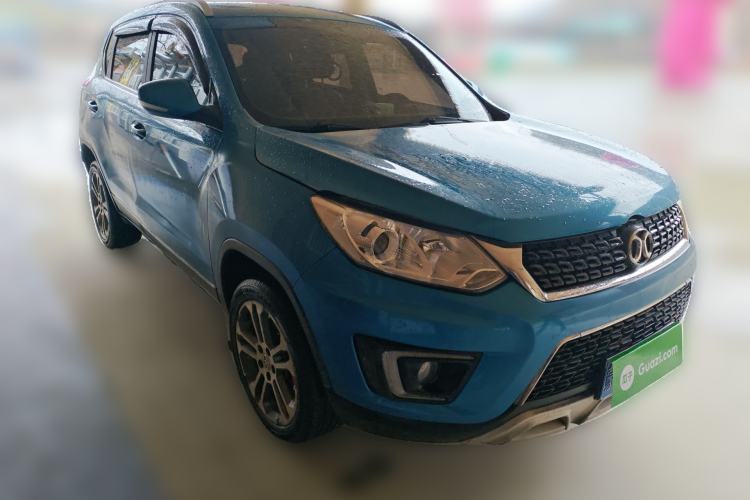 Used BAIC Senova X35 2016 1.5L Automatic Luxury Edition Front Right 45 Deg